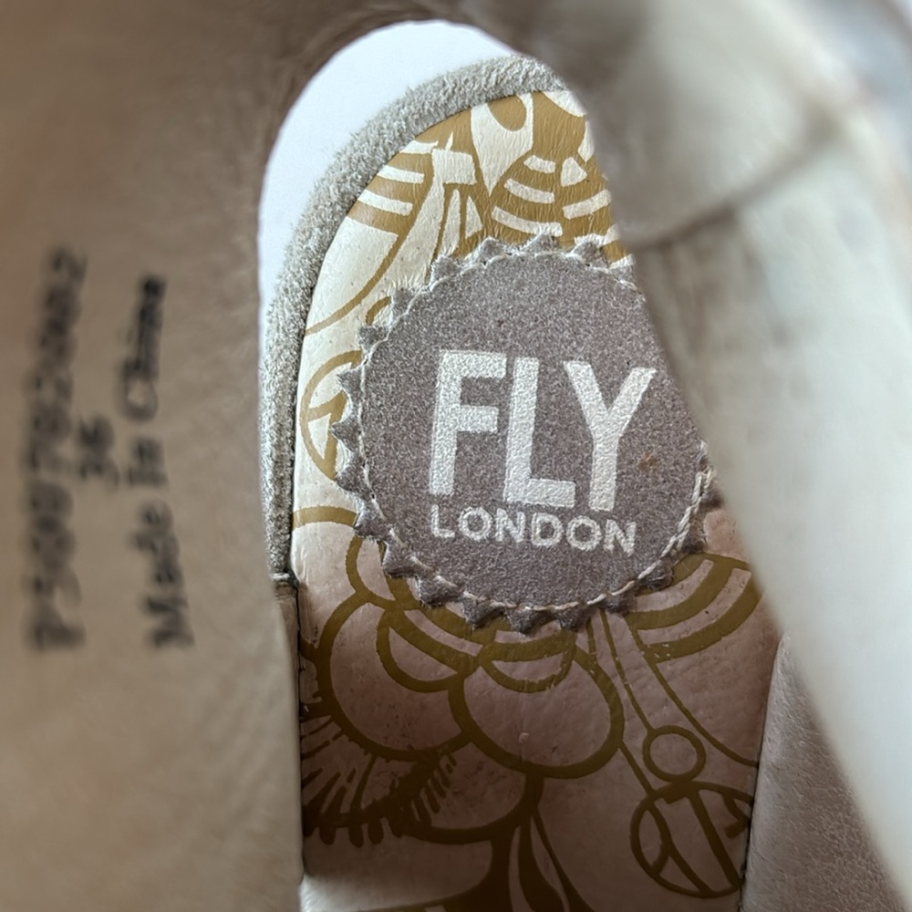 Fly London laceUp sandal comfortable size 36 Fly London comfort walking shoe - Picture 9 of 13